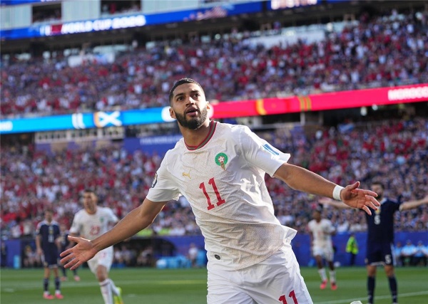 يعادل إنجاز صلاح صيباري يحقق إحصائية رائعة وحكيمي يدخل تاريخ المغرب في كأس العالم