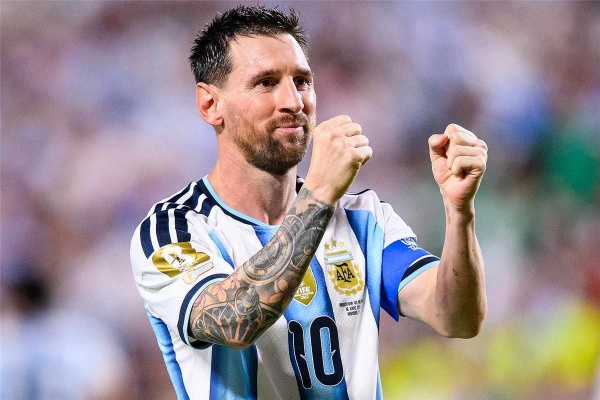 لاعب النمسا الاستهانة بنا أمر في صالحنا وميسي الأفضل في العالم لاعب النمسا الاستهانة بنا أمر في صالحنا وميسي الأفضل في العالم