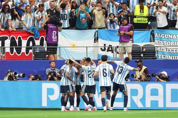 لاعب الأرجنتين يثير قلق سكالوني بعد الفوز على النمسا لاعب الأرجنتين يثير قلق سكالوني بعد الفوز على النمسا