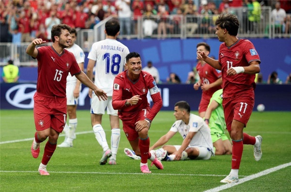 فيفا يختار حكم ا مصري ا لمباراة البرتغال وكولومبيا بكأس العالم