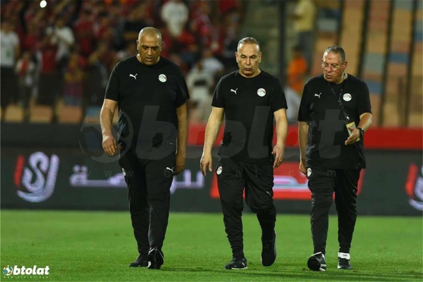 حسام حسن حكم مباراة الأرجنتين شعر أنه ظالم ولاعب منتخب مصر أبهرني حسام حسن حكم مباراة الأرجنتين شعر أنه ظالم ولاعب منتخب مصر أبهرني