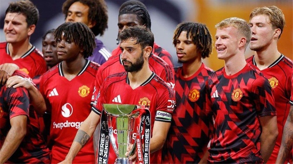 رسمي ا مانشستر يونايتد يعلن أولى صفقاته الصيفية رسمي ا مانشستر يونايتد يعلن أولى صفقاته الصيفية