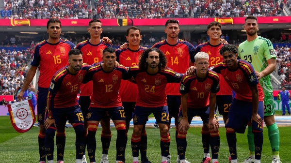 تشكيل إسبانيا المتوقع أمام فرنسا اليوم في كأس العالم تشكيل إسبانيا المتوقع أمام فرنسا اليوم في كأس العالم