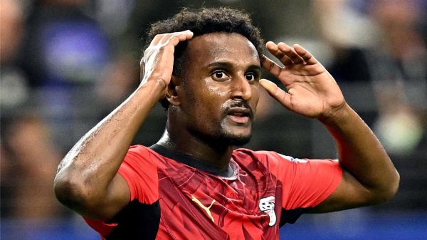ريال أوفييدو يتمسك بمطالبه تجاه هيثم حسن وناد أوروبي يرفض الاستسلام
