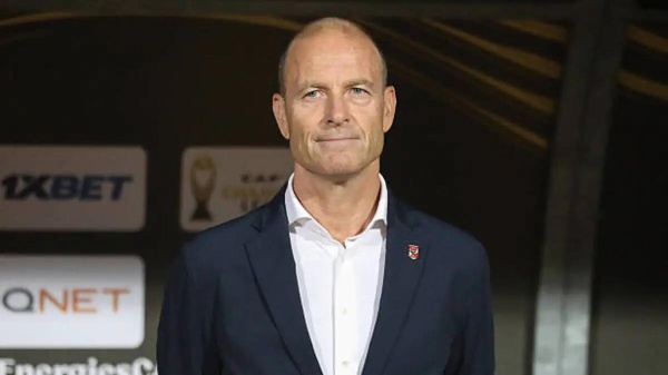 بعد رحيله عن الأهلي ناد أوروبي يعلن تعاقده مع توروب بعد رحيله عن الأهلي ناد أوروبي يعلن تعاقده مع توروب