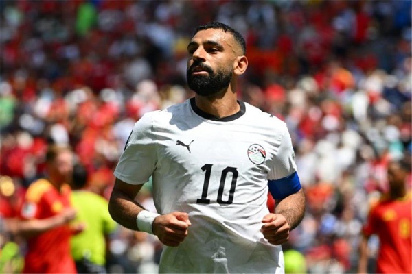 سر نفي بشكتاش أنباء التفاوض مع محمد صلاح سر نفي بشكتاش أنباء التفاوض مع محمد صلاح