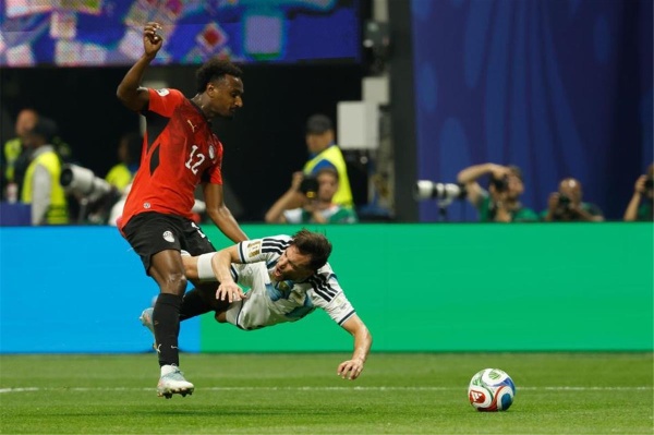 ريال أوفييدو يلمح لبيع هيثم حسن هذا الصيف ريال أوفييدو يلمح لبيع هيثم حسن هذا الصيف