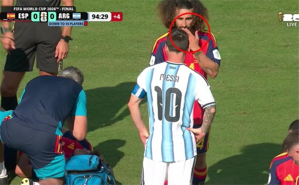 خبير تحكيمي يحلل لقطة ميسي وكوكوريلا الجدلية في نهائي كأس العالم خبير تحكيمي يحلل لقطة ميسي وكوكوريلا الجدلية في نهائي كأس العالم