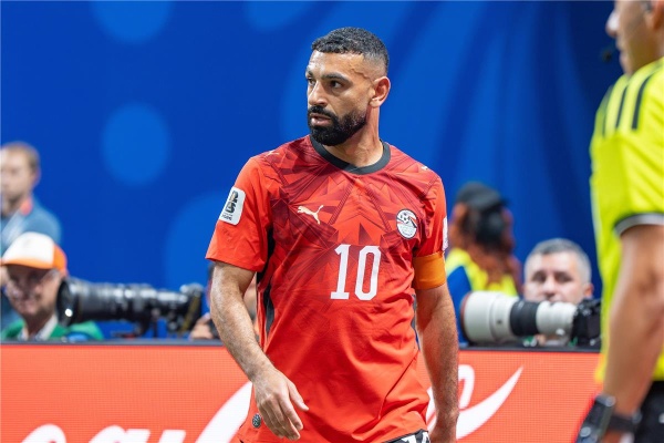 تقارير تكشف سبب تأخر انضمام محمد صلاح إلى بشكتاش تقارير تكشف سبب تأخر انضمام محمد صلاح إلى بشكتاش