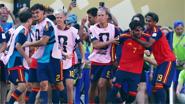 بعد كأس العالم يويفا يفرض قوانين صارمة بشأن المنشطات في الموسم الجديد بعد كأس العالم يويفا يفرض قوانين صارمة بشأن المنشطات في الموسم الجديد