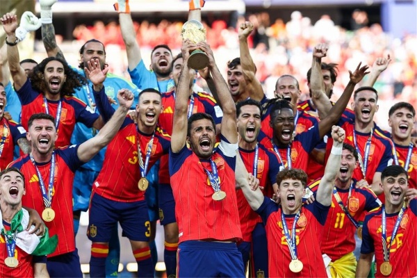 ليس رودري الاتحاد الدولي للتاريخ والإحصاء يختار أفضل لاعب في كأس العالم