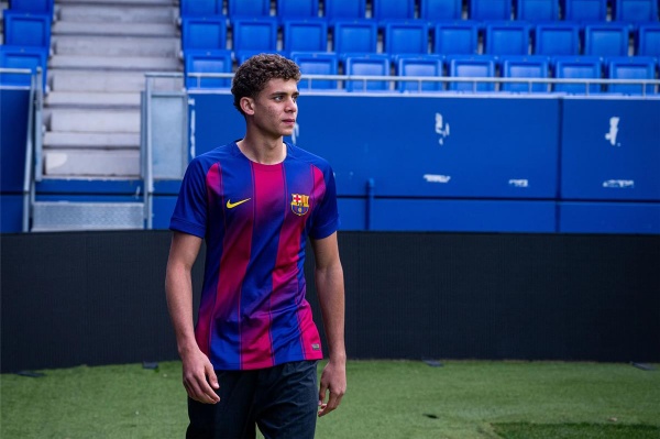 تشكيل برشلونة أمام يوروبا ودي ا موقف حمزة عبد الكريم