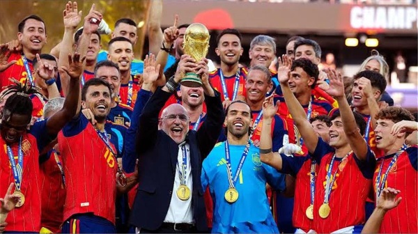 المونديال ودوري أبطال أوروبا المدرسة الإسبانية تسيطر على الألقاب الكبيرة في موسم 20252026 المونديال ودوري أبطال أوروبا المدرسة الإسبانية تسيطر على الألقاب الكبيرة في موسم 20252026