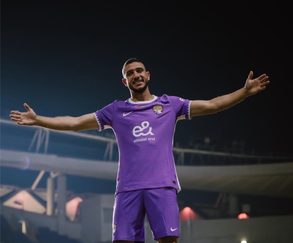 رسمي ا رامي ربيعة ينافس على جائزتين في الدوري الإماراتي