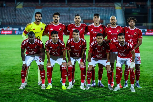 طلعت يوسف ينصح ثنائي الأهلي بالرحيل عن الفريق