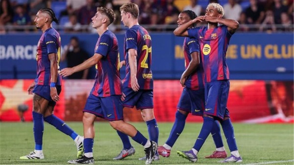 نجم برشلونة ينضم إلى معسكر إنجلترا وغموض بشأن حالته نجم برشلونة ينضم إلى معسكر إنجلترا وغموض بشأن حالته