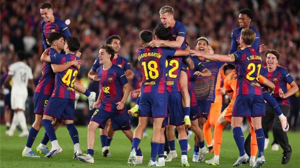 لاعب برشلونة عن انتقاله إلى مانشستر سيتي غير مهتم لاعب برشلونة عن انتقاله إلى مانشستر سيتي غير مهتم