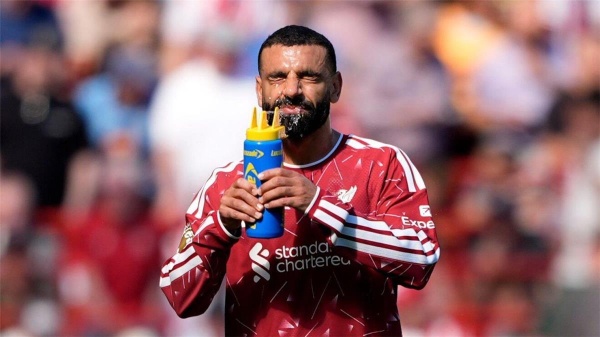 ناد جديد ينضم إلى سباق التعاقد مع محمد صلاح