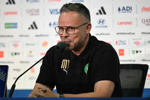 وهبي يخطط لاستبعاد لاعب الأهلي من منتخب المغرب في تصفيات أمم إفريقيا