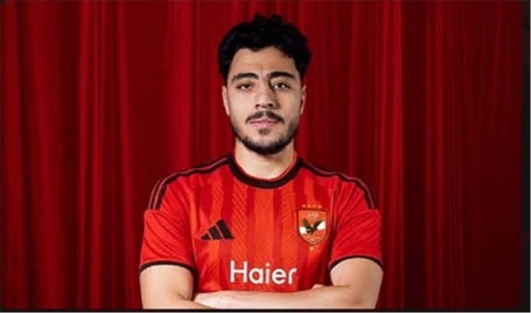 عاجل ورسمي ا الأهلي يعلن عودة أكرم توفيق