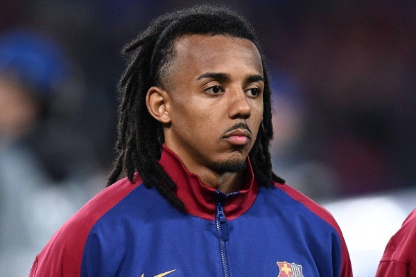 برشلونة يتخذ قرار ا مهم ا بشأن مستقبل كوندي برشلونة يتخذ قرار ا مهم ا بشأن مستقبل كوندي