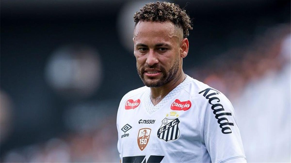 نيمار الضحية الأولى لقانون جديد في الدوري البرازيلي نيمار الضحية الأولى لقانون جديد في الدوري البرازيلي