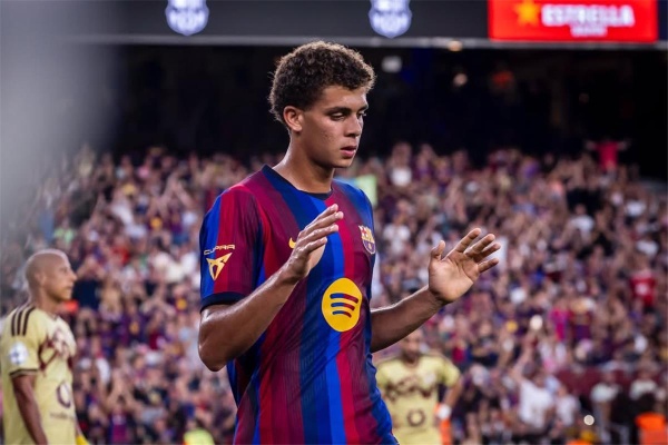 موندو ديبورتيفو تتساءل هل أصبح حمزة عبد الكريم مهاجم برشلونة الأمثل موندو ديبورتيفو تتساءل هل أصبح حمزة عبد الكريم مهاجم برشلونة الأمثل
