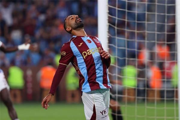محمد صلاح ماذا سيحدث لـ طرابزون سبور إذا لم يتأهل إلى الدوري الأوروبي محمد صلاح ماذا سيحدث لـ طرابزون سبور إذا لم يتأهل إلى الدوري الأوروبي