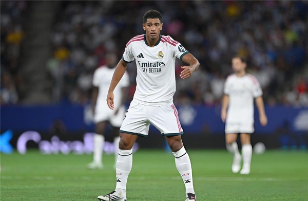 بيلينجهام يسجل هدف ريال مدريد الأول أمام إسبانيول في الدوري الإسباني