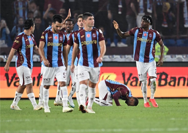 فيديو هدفان وإلغاء مثليهما محمد صلاح يقود طرابزون سبور لفوز مثير على باشاك شهير في الدوري التركي فيديو هدفان وإلغاء مثليهما محمد صلاح يقود طرابزون سبور لفوز مثير على باشاك شهير في الدوري التركي