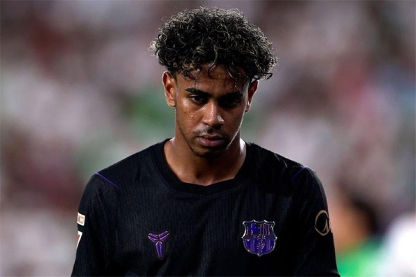لامين يامال يثير قلق جمهور برشلونة قبل مباراة أتلتيك بلباو