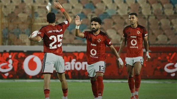 حكم مباراة الأهلي وزد في الدوري المصري