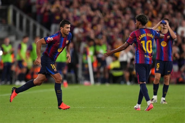 رجل مباراة برشلونة وأتلتيك بلباو في الدوري الاسباني رجل مباراة برشلونة وأتلتيك بلباو في الدوري الاسباني