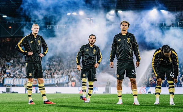 رجل مباراة مانشستر سيتي وكريستال بالاس في الدوري الإنجليزي