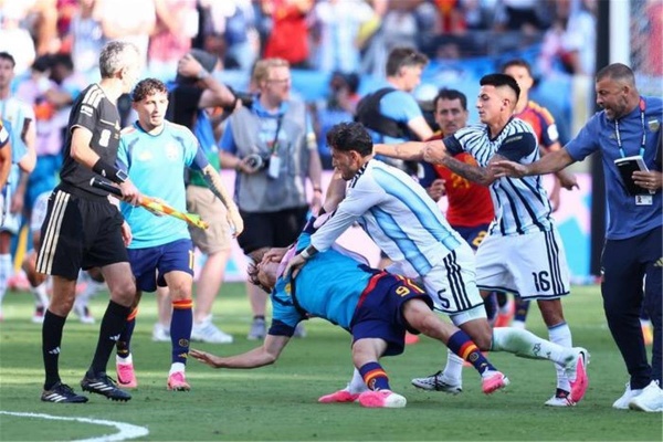 أول تعليق من باريديس بعد عقوبة نهائي كأس العالم 2026 أول تعليق من باريديس بعد عقوبة نهائي كأس العالم 2026
