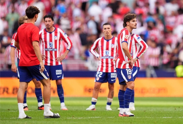 ألفاريز يعود إلى تدريبات أتلتيكو مدريد والميركاتو يترقب