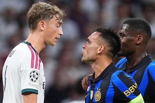 آس نصيحة مورينيو وراء تطور دين هويسن مع ريال مدريد آس نصيحة مورينيو وراء تطور دين هويسن مع ريال مدريد