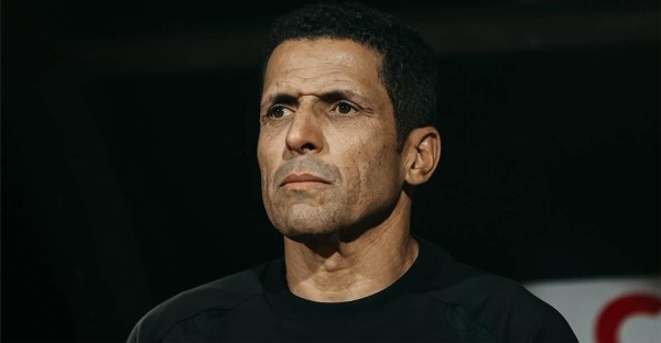 شوبير يوجه نصيحة لـ الحسين عموتة جماهير الأهلي مش مبسوطة