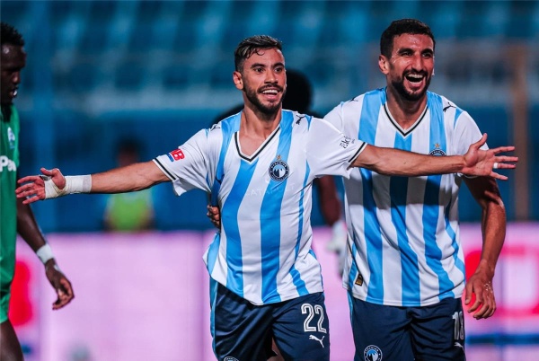 فيديو بيراميدز يكتسح جورماهيا بخماسية ويتأهل لدور الـ32 بدوري أبطال إفريقيا فيديو بيراميدز يكتسح جورماهيا بخماسية ويتأهل لدور الـ32 بدوري أبطال إفريقيا