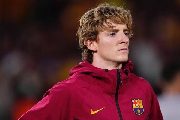 جوردون هذا أفضل لاعب في برشلونة ولم أصدق مكالمة فليك حتى الآن جوردون هذا أفضل لاعب في برشلونة ولم أصدق مكالمة فليك حتى الآن