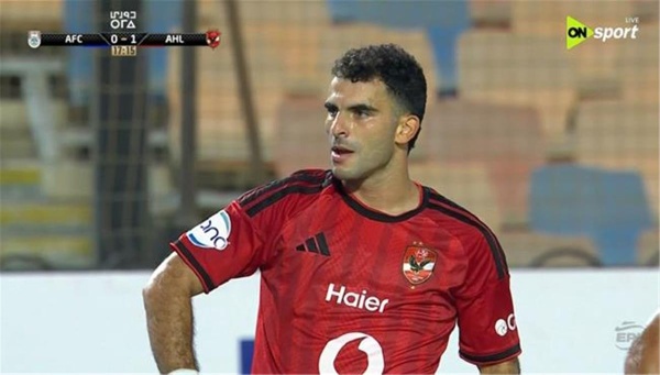 فيديو زيزو يسجل هدف الأهلي الأول أمام أبو قير للأسمدة فيديو زيزو يسجل هدف الأهلي الأول أمام أبو قير للأسمدة