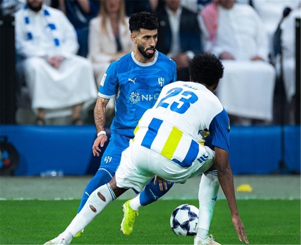 فيديو الهلال يهزم الغرافة في دوري أبطال آسيا بمباراة الكروت الحمراء
