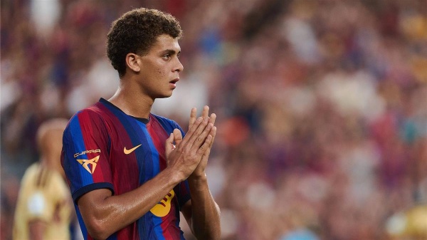 جماهير برشلونة توجه طلب ا عاجل ا لـ فليك بشأن حمزة عبد الكريم جماهير برشلونة توجه طلب ا عاجل ا لـ فليك بشأن حمزة عبد الكريم
