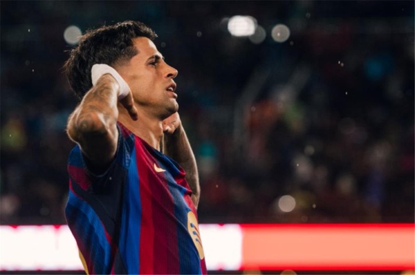 كانسيلو سجلت أفضل هدف في مسيرتي وثنائي برشلونة من الطراز العالمي