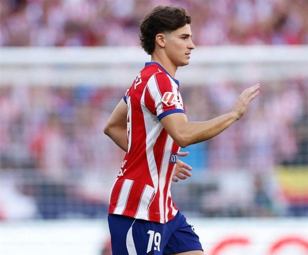 فيديو ألفاريز يوجه صدمة قوية لجماهير برشلونة بعد انتهاء ديربي مدريد فيديو ألفاريز يوجه صدمة قوية لجماهير برشلونة بعد انتهاء ديربي مدريد
