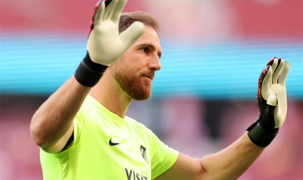 أوبلاك يوضح سبب مشادة لاعبي ريال مدريد وأتلتيكو أوبلاك يوضح سبب مشادة لاعبي ريال مدريد وأتلتيكو