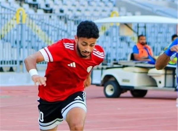 محمد عاطف الزمالك فاجأني بإعارتي موسمين وجون إدوارد تجاهل اتصالاتي محمد عاطف الزمالك فاجأني بإعارتي موسمين وجون إدوارد تجاهل اتصالاتي