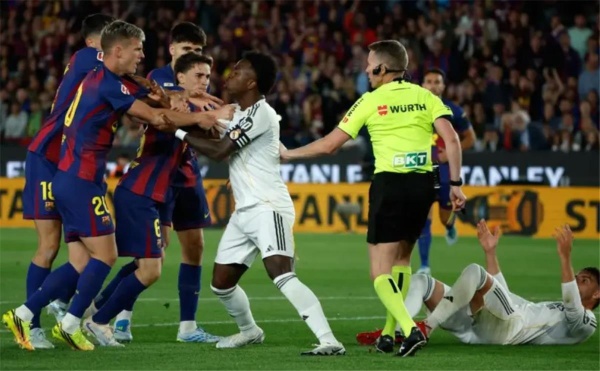 رسمي ا تحديد موعد مباراة برشلونة وريال مدريد في الجولة العاشرة بـ الدوري الإسباني رسمي ا تحديد موعد مباراة برشلونة وريال مدريد في الجولة العاشرة بـ الدوري الإسباني