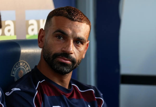 أيمن يونس غاضب ا متزهقوش محمد صلاح وتزهقونا وما قاله عنه حسام حسن لا يصح