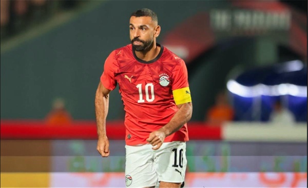 عاجل حسام حسن يتخذ قرار ا جديد ا بشأن محمد صلاح بعد التعادل أمام أنجولا